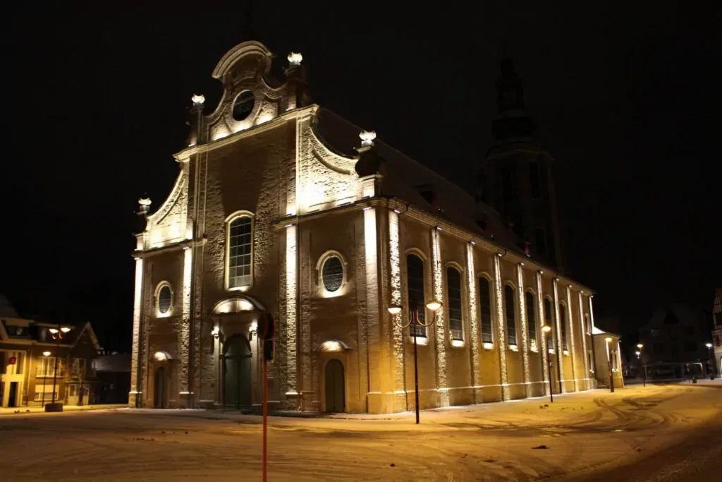 Webdesign Zele: professionele website laten maken voor jouw zaak 3 Sint-Ludgerus kerk Zele - Professionele website laten maken in Zele – PP Digital