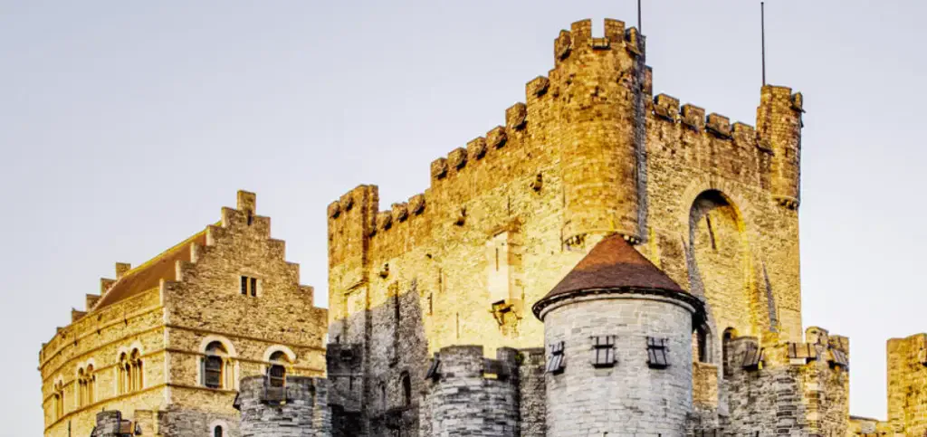 Het Gravensteen - Professionele website laten maken in Gent – PP Digital
